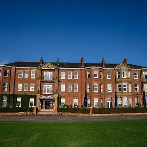 Clifton Arms Lytham St Annes